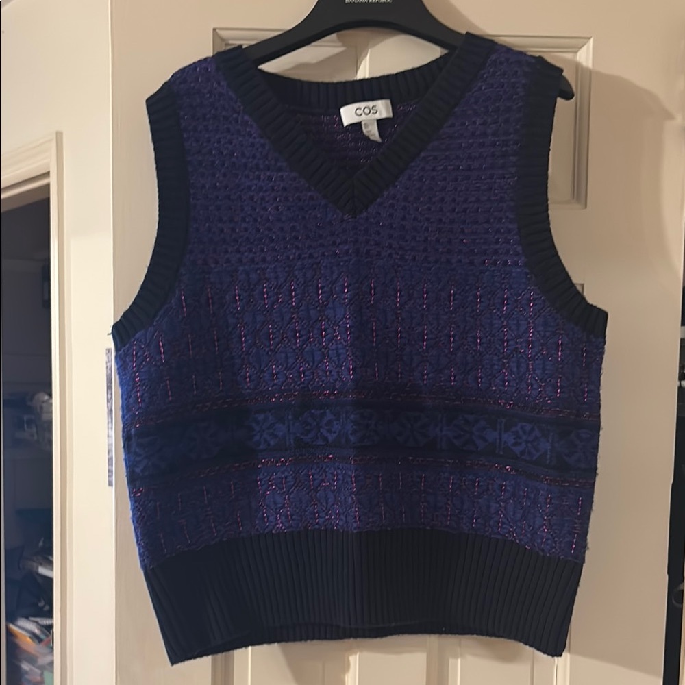 COS Purple and Navy V-Neck Knit Sweater Vest